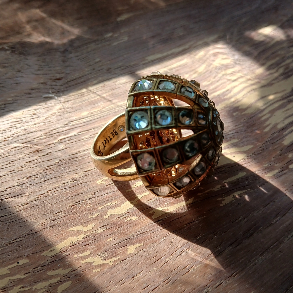 Elegant Gold and Silver Ring